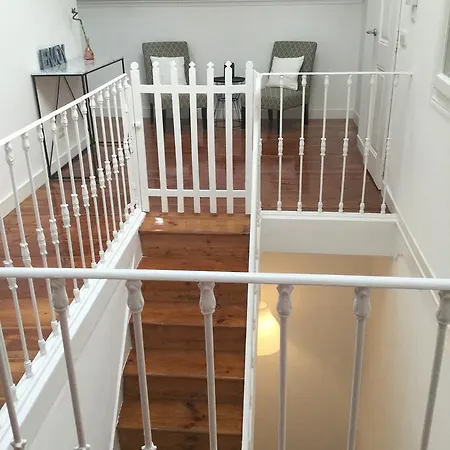 Beworld Room's And * Лиссабон
