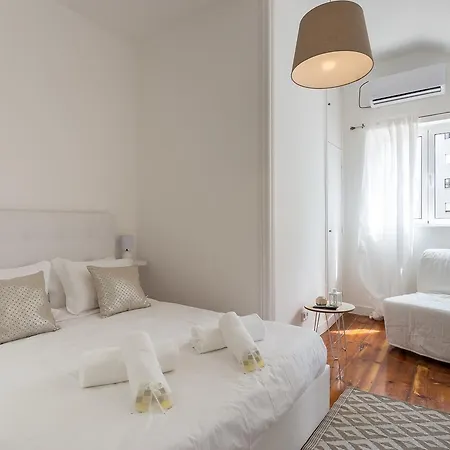 Beworld Room's And Гостевой дом